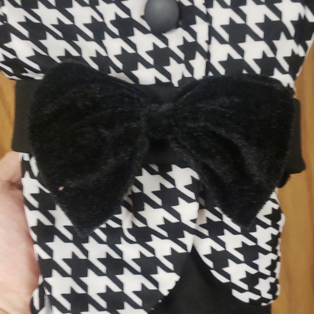 Dress - Picture 2 of 3